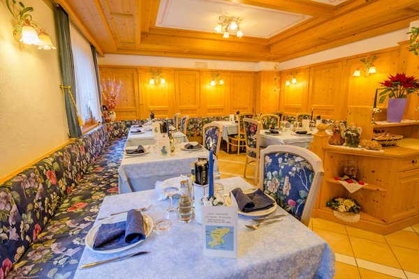 Il ristorante Sottoguda (Marmolada) Genzianella