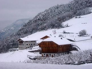 Foto Außenansicht Ferienwohnungen auf dem Bauernhof Maso Guntschöller