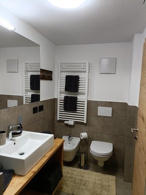 Foto vom Bad Apartments Larcenei