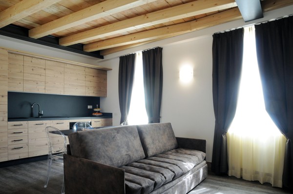 Der Wohnraum B&B-Hotel + Residence Touring