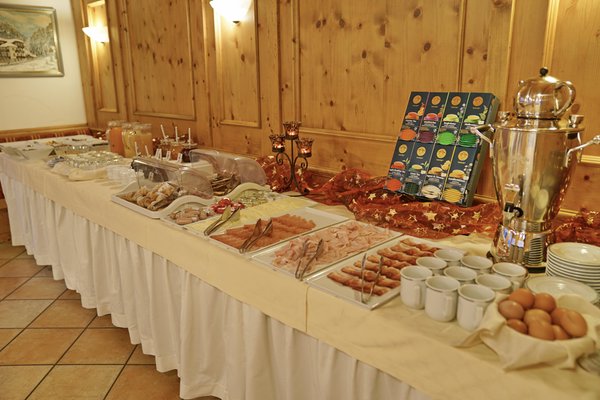 La colazione Bed & Breakfast Piz Alpin