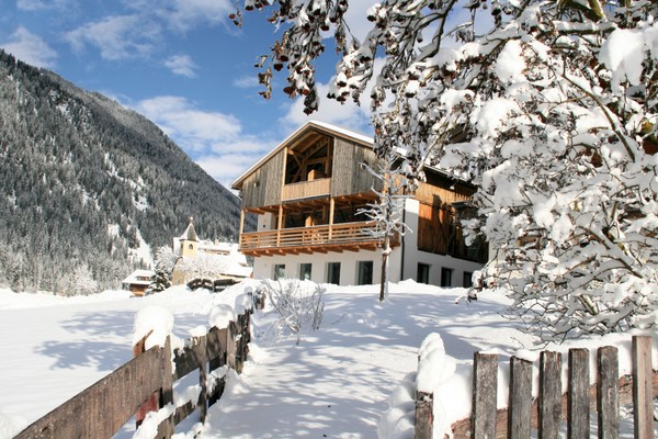 Photo exteriors Farmhouse apartments Preindlerhof