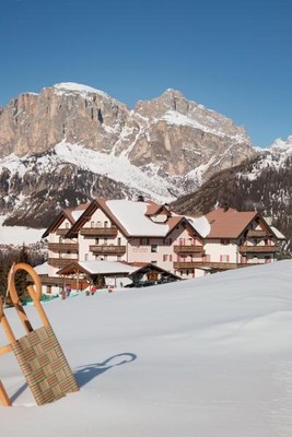 Foto esterno Hotel Arlara