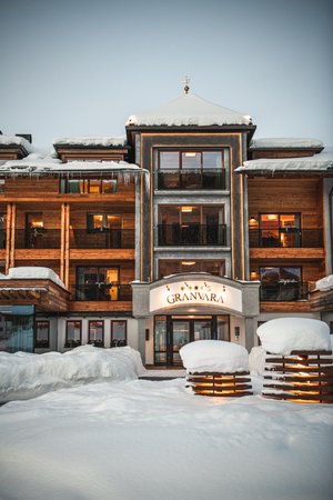 Photo exteriors in winter Granvara Relais & SPA Hotel