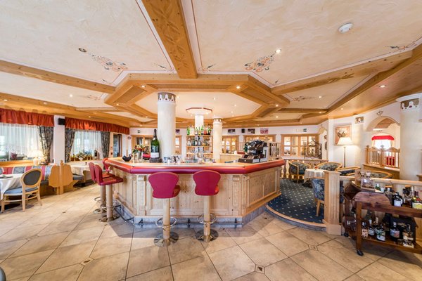 Foto von der Bar Hotel Miravalle