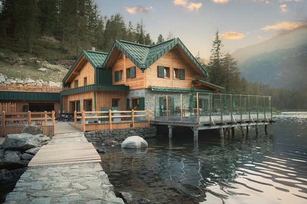 Photo exteriors in summer Rifugio Lago delle Malghette