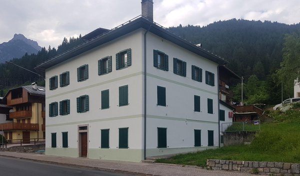 Foto estiva di presentazione Appartamenti Il Bivacco e La Casa sul Lago