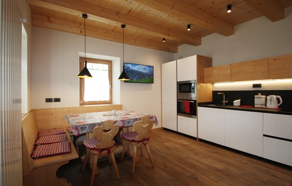 Foto della cucina Il Bivacco e La Casa sul Lago