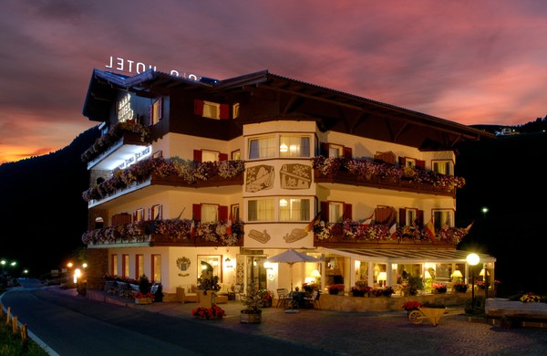 Photo exteriors Hotel Piccolo Hotel Mountainbike Holidays