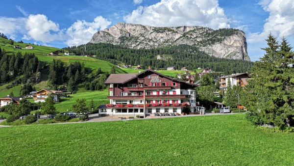 Photo exteriors Hotel Piccolo Hotel Mountainbike Holidays