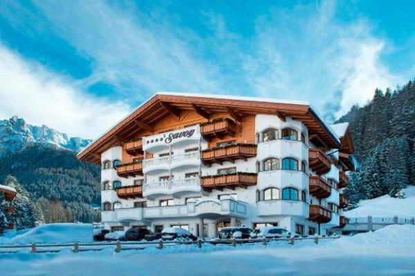 Foto invernale di presentazione Savoy Dolomites Luxury Spa Hotel