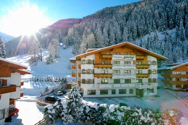 Photo exteriors Savoy Dolomites Luxury Spa Hotel