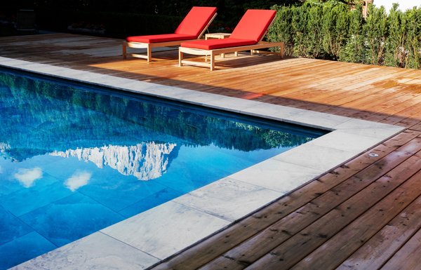 Foto della piscina all'aperto