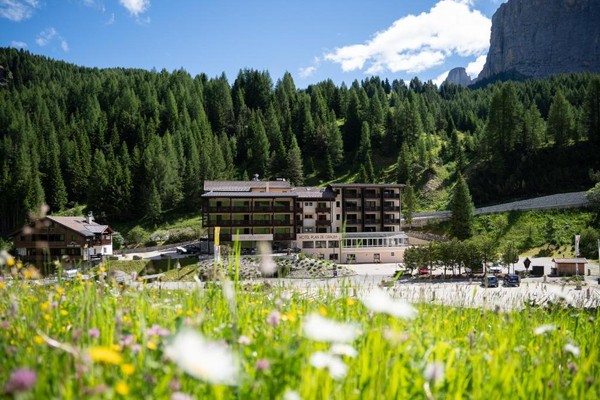 Foto esterno Hotel Plan de Gralba - das Berghotel