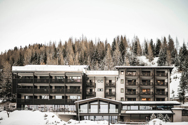Foto esterno Hotel Plan de Gralba - das Berghotel