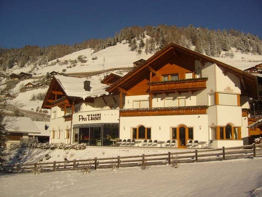 Foto Außenansicht Hotel Pra Tlusel