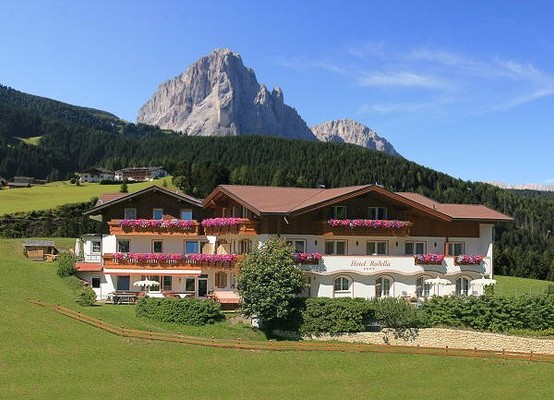 Foto Außenansicht Hotel Rodella