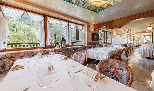Il ristorante Valdidentro (Bormio e dintorni) Hotel Miravalle