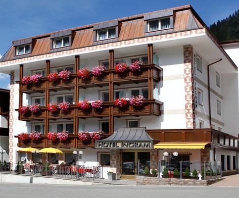 Foto Außenansicht Hotel Ingram