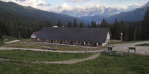 Photo exteriors Malga Coltrondo