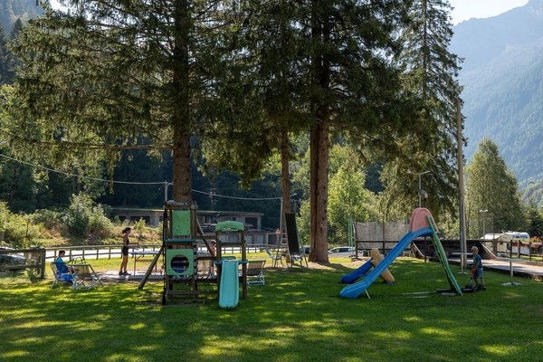 Photo exteriors Macugnaga Natural Camping