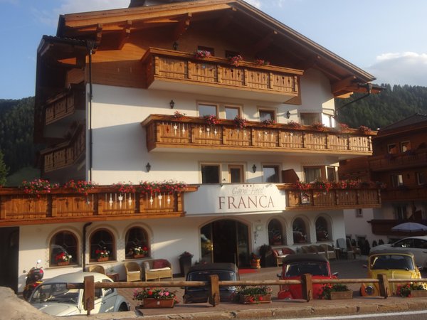 Foto estiva di presentazione Garni-Hotel Franca