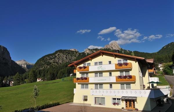 Foto esterno Garni-Hotel Bel Vert