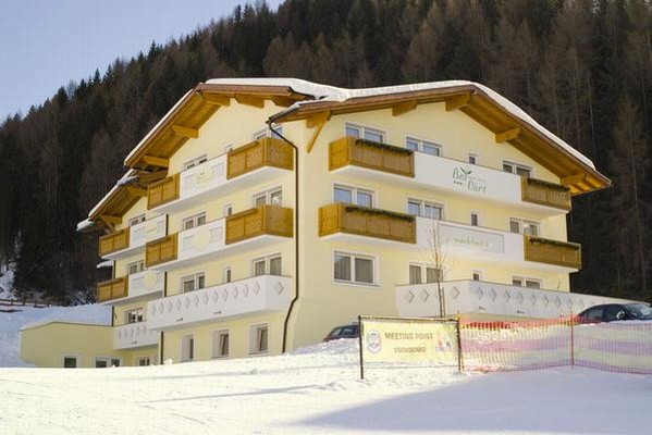Foto esterno Garni-Hotel Bel Vert