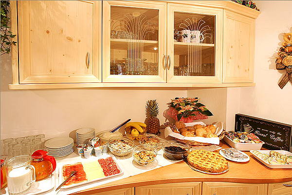 Das Frühstück Garni + Ferienwohnungen Horizont