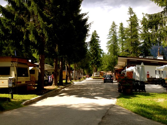 Foto Außenansicht International Camping Olympia