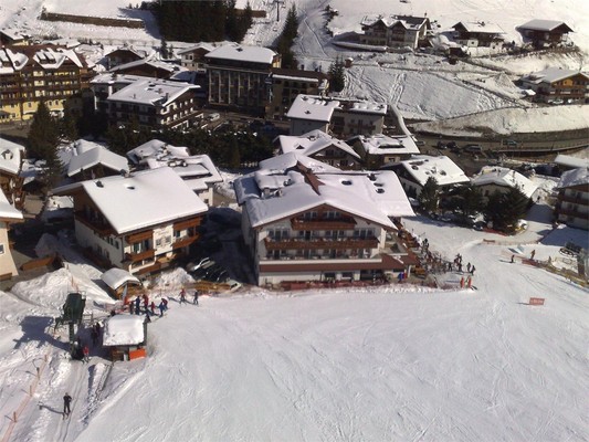 Foto esterno Garni Rubens