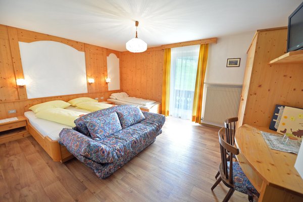Foto vom Zimmer B&B + Ferienwohnungen auf dem Bauernhof Tubla