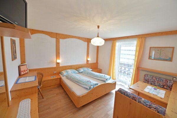 Foto vom Zimmer B&B + Ferienwohnungen auf dem Bauernhof Tubla