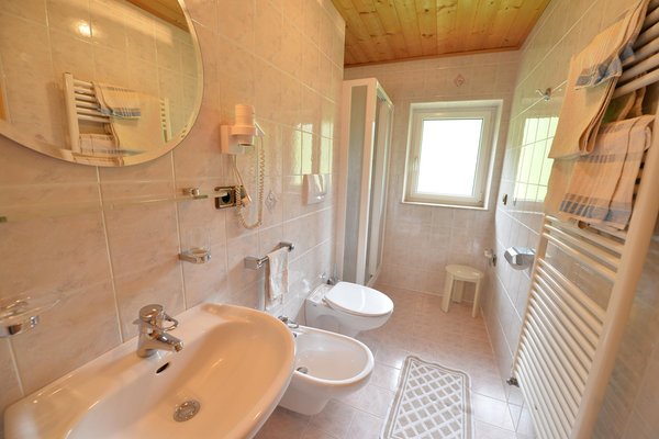 Foto vom Bad B&B + Ferienwohnungen auf dem Bauernhof Tubla