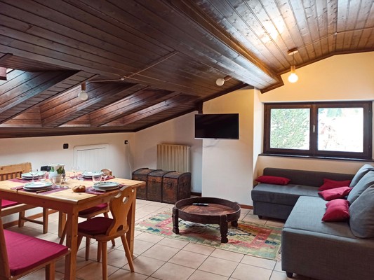Der Wohnraum Ferienwohnung Mansarda Marmolada