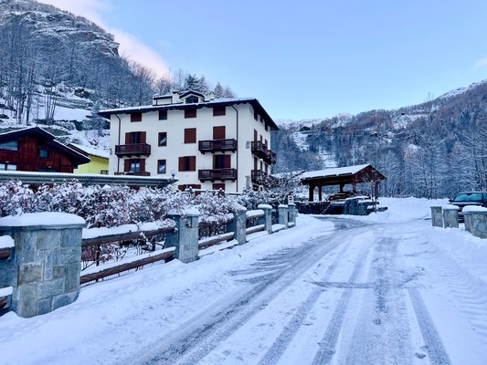 Photo exteriors Apartments Cervinia House