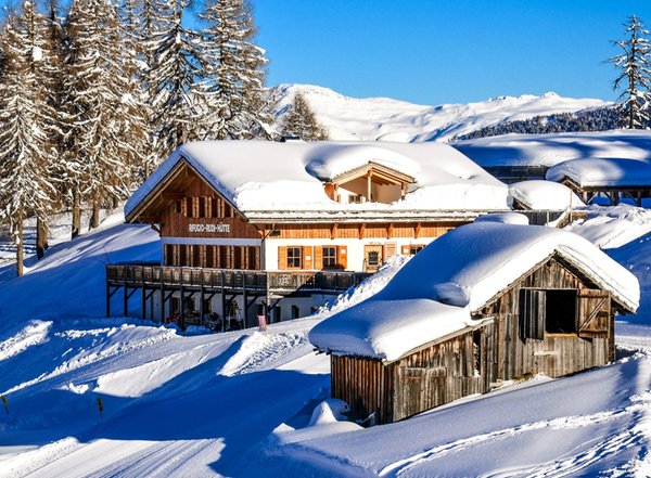 Foto invernale di presentazione Rifugio Rudi Hütte