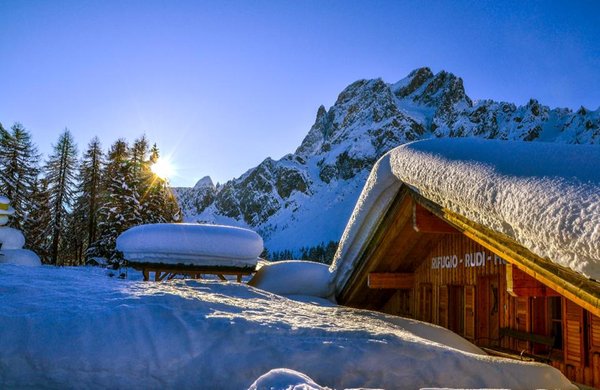 Foto Außenansicht im Winter Rudi Hütte