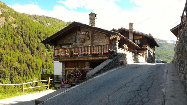 Photo exteriors Hotel Perret