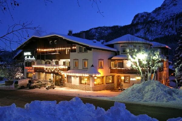 Photo exteriors Hotel Centrale
