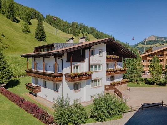 Foto esterno Aparthotel Villa Genziana