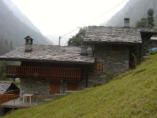 Foto estiva di presentazione Appartamenti in baita Pialemont Champorcher