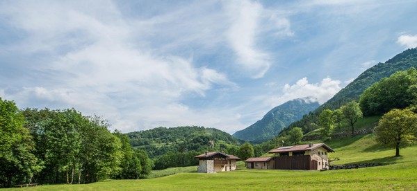 Photo exteriors Farmhouse apartments Quader