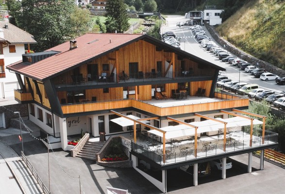 Photo exteriors Aparthotel Tyrol