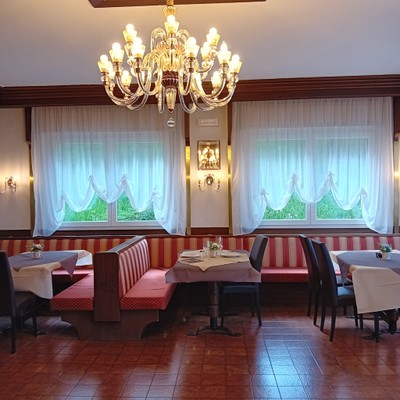 Il ristorante Ronzone Regina del Bosco - Waldkönigin