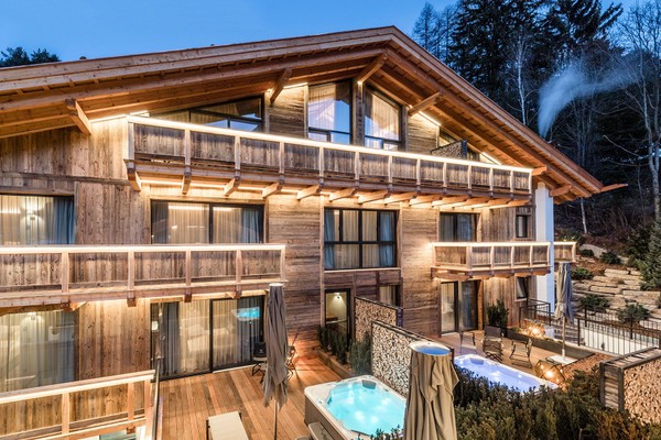 Foto esterno Hotel Montchalet