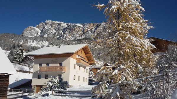 Foto invernale di presentazione Appartamento Puez
