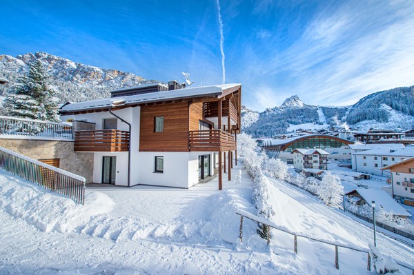 Foto esterno Apartments Chalet Silva