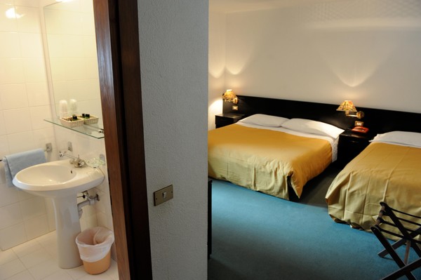 Foto del bagno Hotel Arlecchino