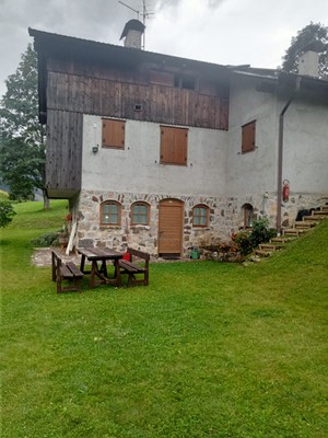 Photo exteriors Apartment in hut Chalet Val